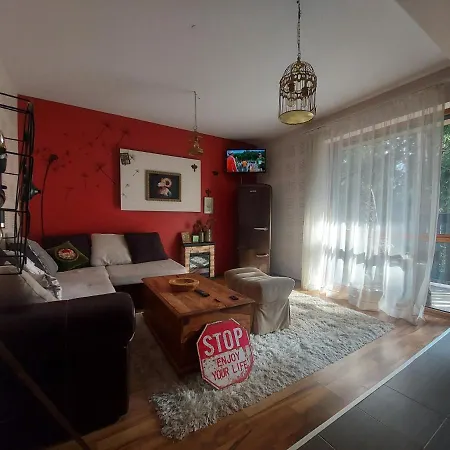 1 Bedroom Cozy Flat Διαμέρισμα Παμπόροβο