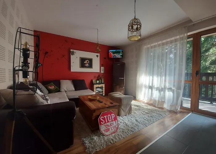 1 Bedroom Cozy Flat Apartament Pamporowo